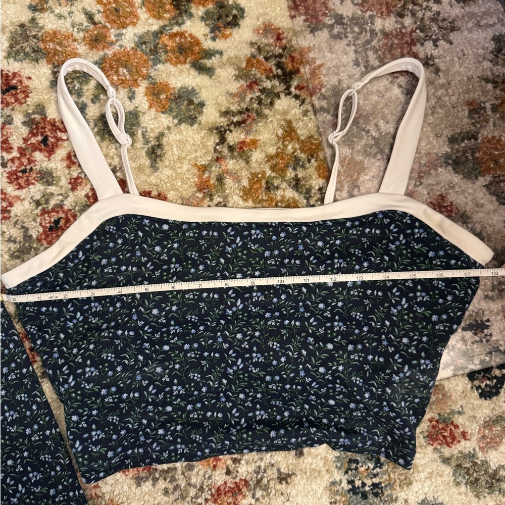 YPB by Abercrombie White/floral Top - XL